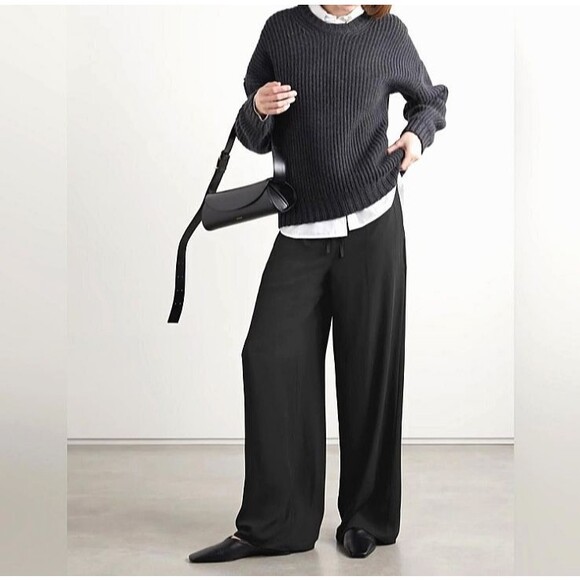 Theory Wide Leg Crepe Drawstring Pants Womens Small Black Lightweight Lined NWOT - Picture 3 of 16